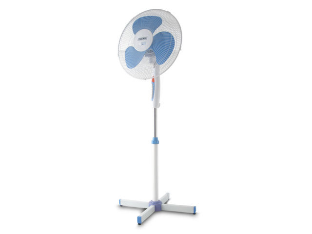 Ventilatore a piantana 4 ventole tra i più venduti su Amazon